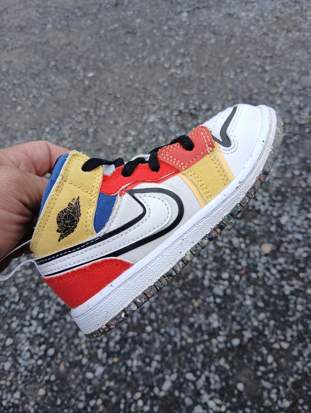Jordan 1 MidAthletic/Lifestyle Shoes Size 9C Unisex